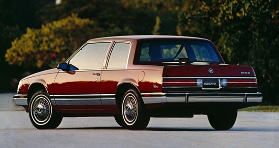 1990 Buick Electra Photo