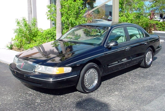 1997 Lincoln Continental Photo