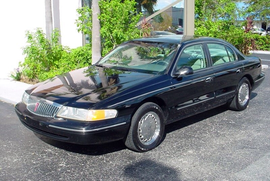 1997 Lincoln Continental Photo