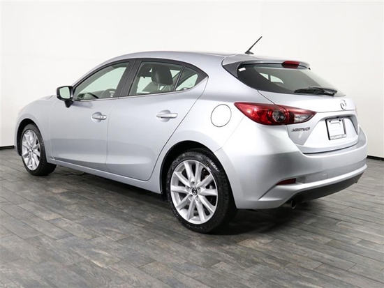 2017 Mazda 3 Photo