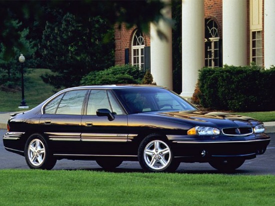 1999 Pontiac Bonneville Photo