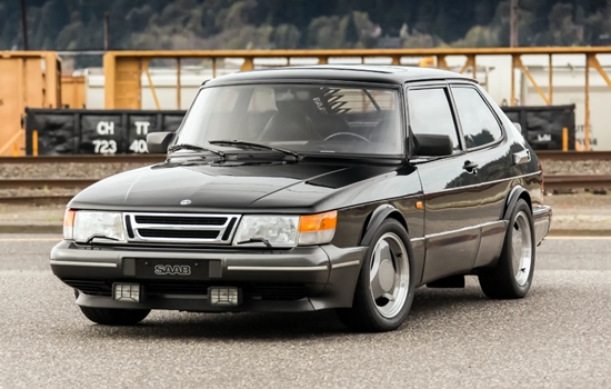 1991 Saab 900 Photo