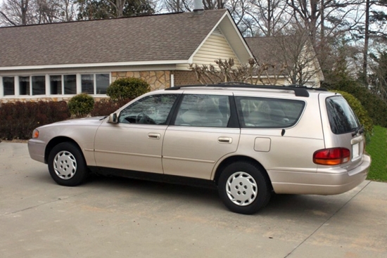 Camry Wagon 1995 Photo